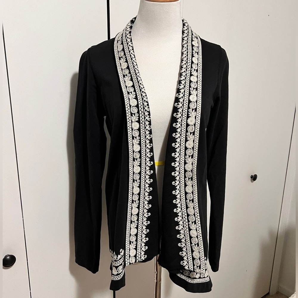 Lucky Brand Knit Embroidered Sweater